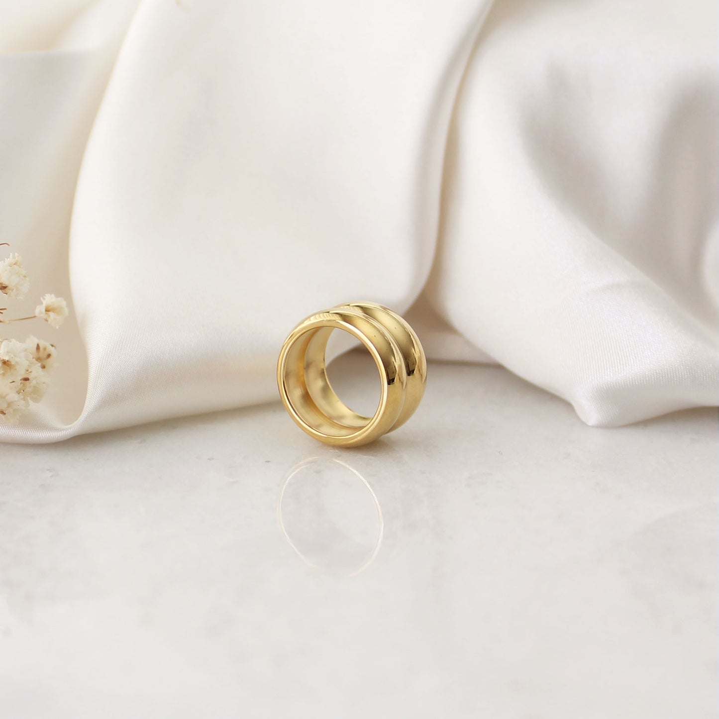 Demi Ring