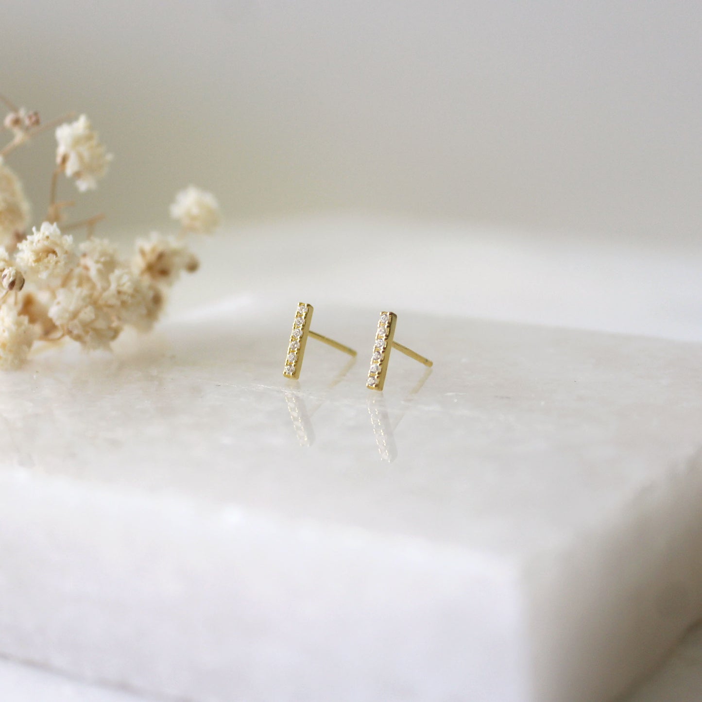 Kate Studs